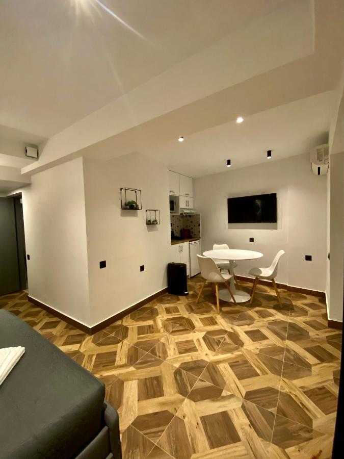 Sunshine Cozy Central Studio Basement Ηράκλειο Κρήτης Εξωτερικό φωτογραφία